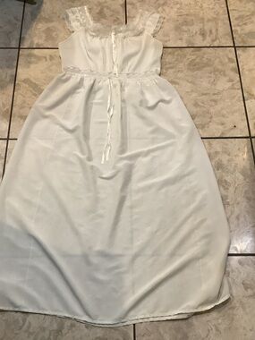 Vintage Elegant White Lace-Trim Slip Dress